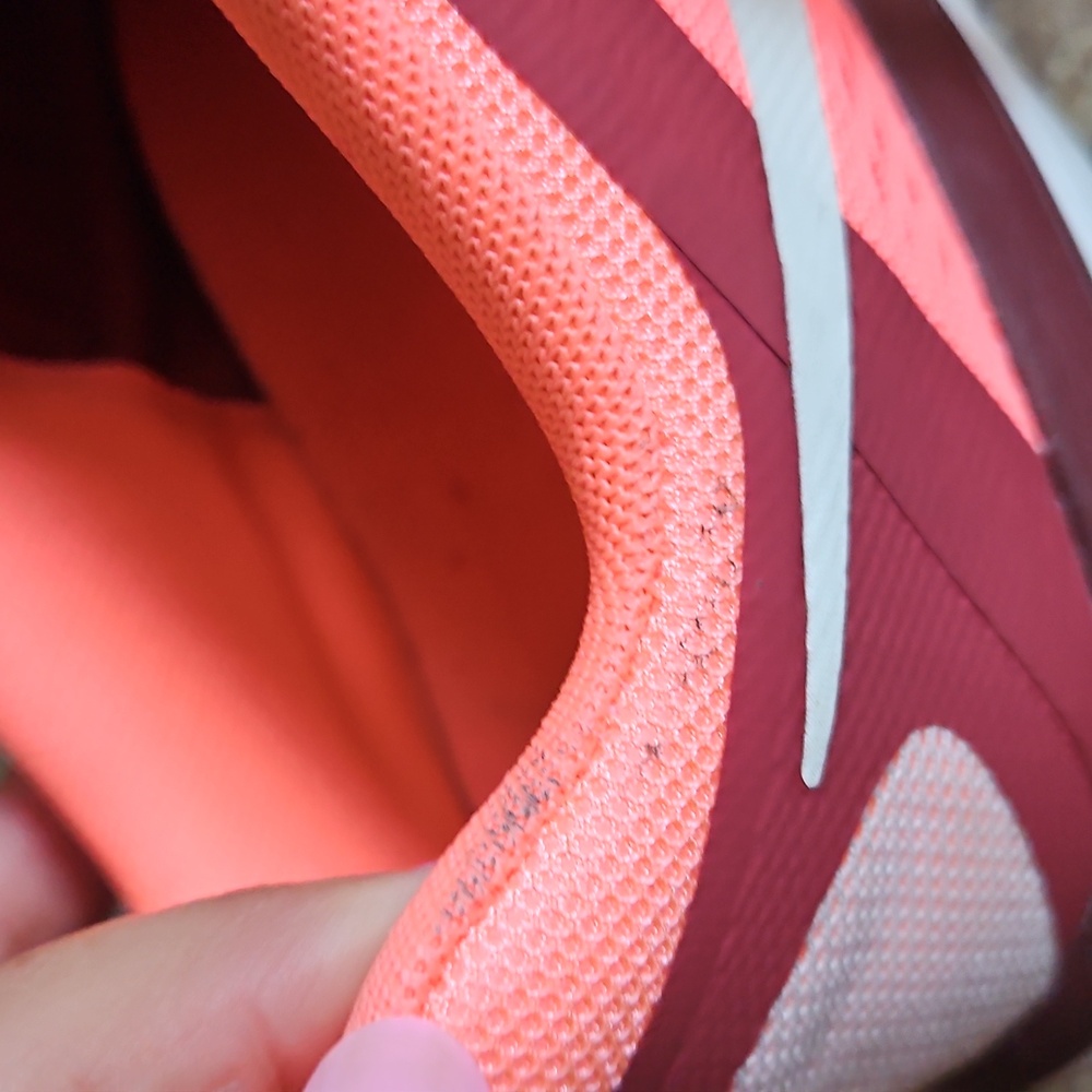 Nike Flex Run Athletic Shoes - Picture 10 of 10